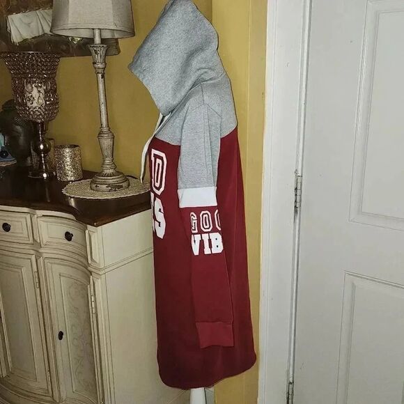 Rouge collection burgandy and gray hoodie sweatshirt dress juniors 1x GO… - Picture 4 of 6